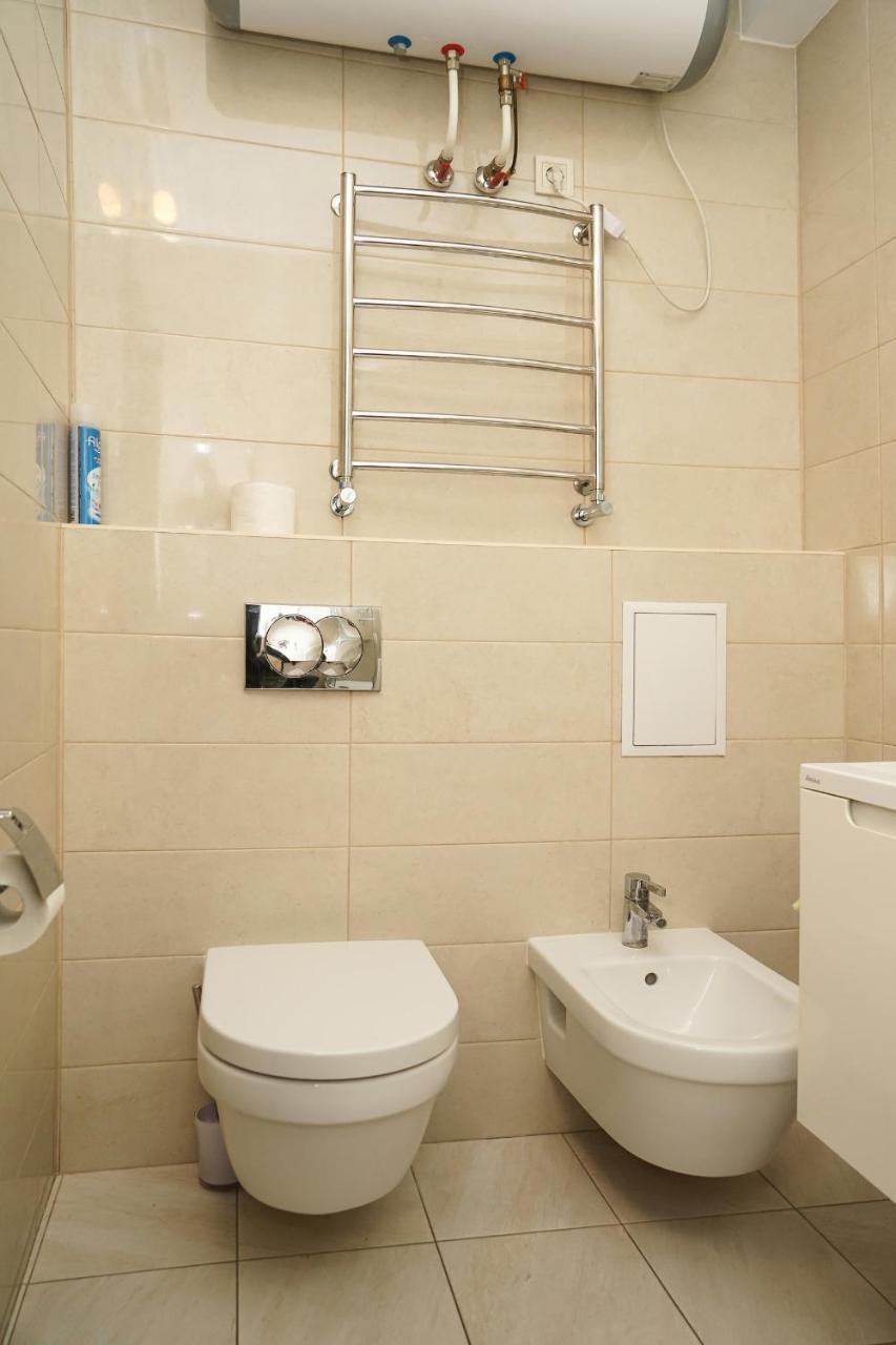 Kyiv Apartment On Chornovola 27 Esterno foto